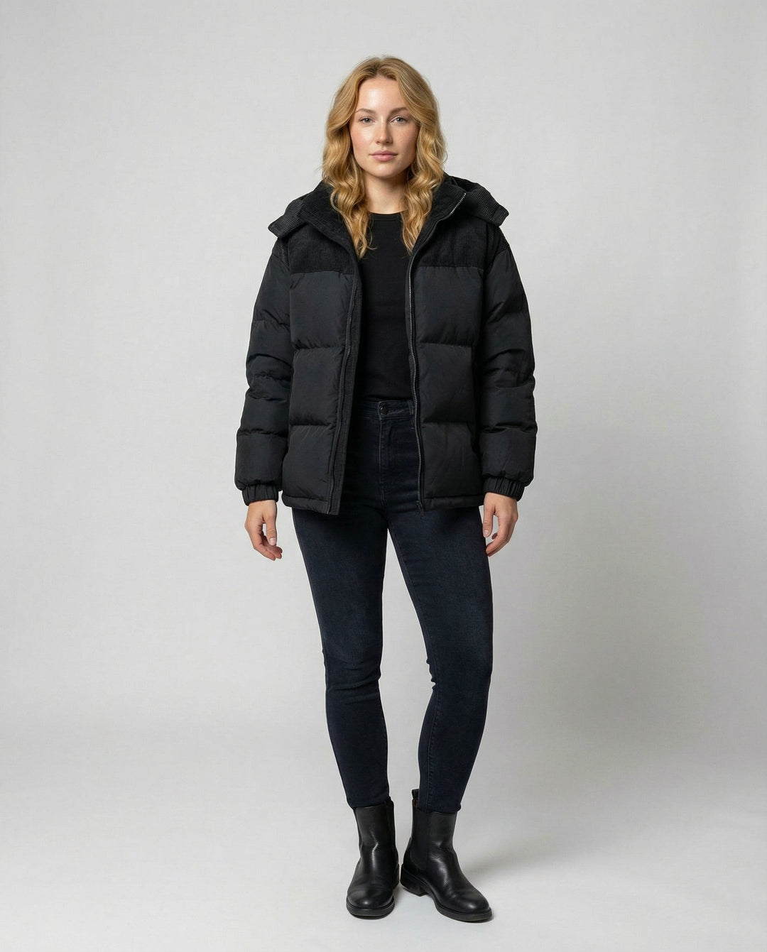 Lina | Chaqueta con capucha, acolchado ancho y cremallera