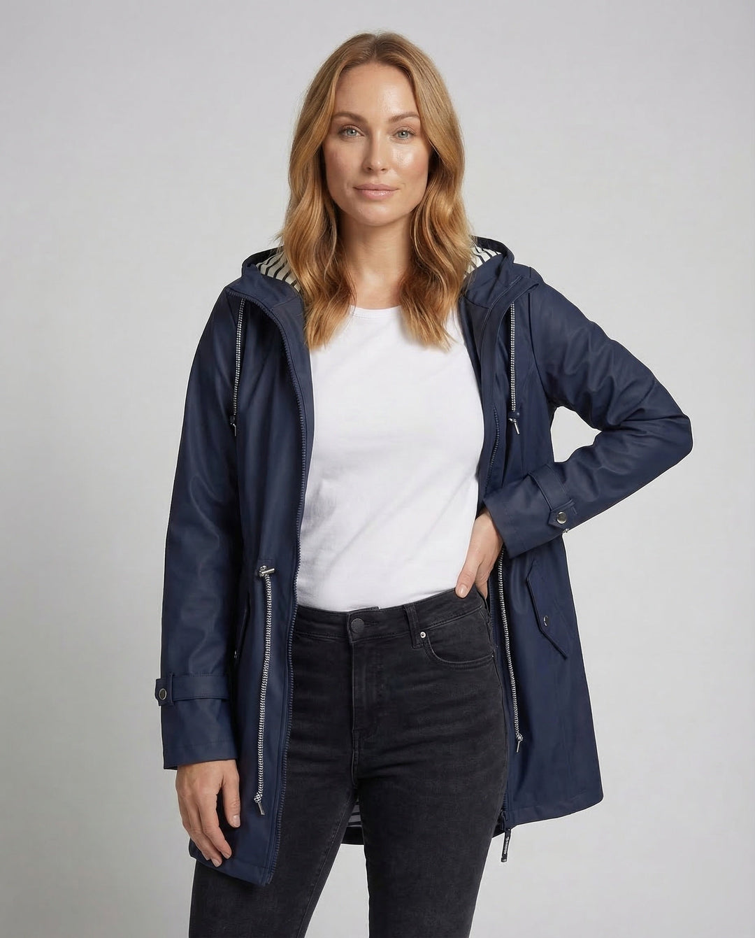 Liora | Parka larga con capucha y cremallera