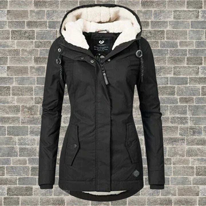 Mara | Chaqueta con cremallera y capucha afelpada de diseño