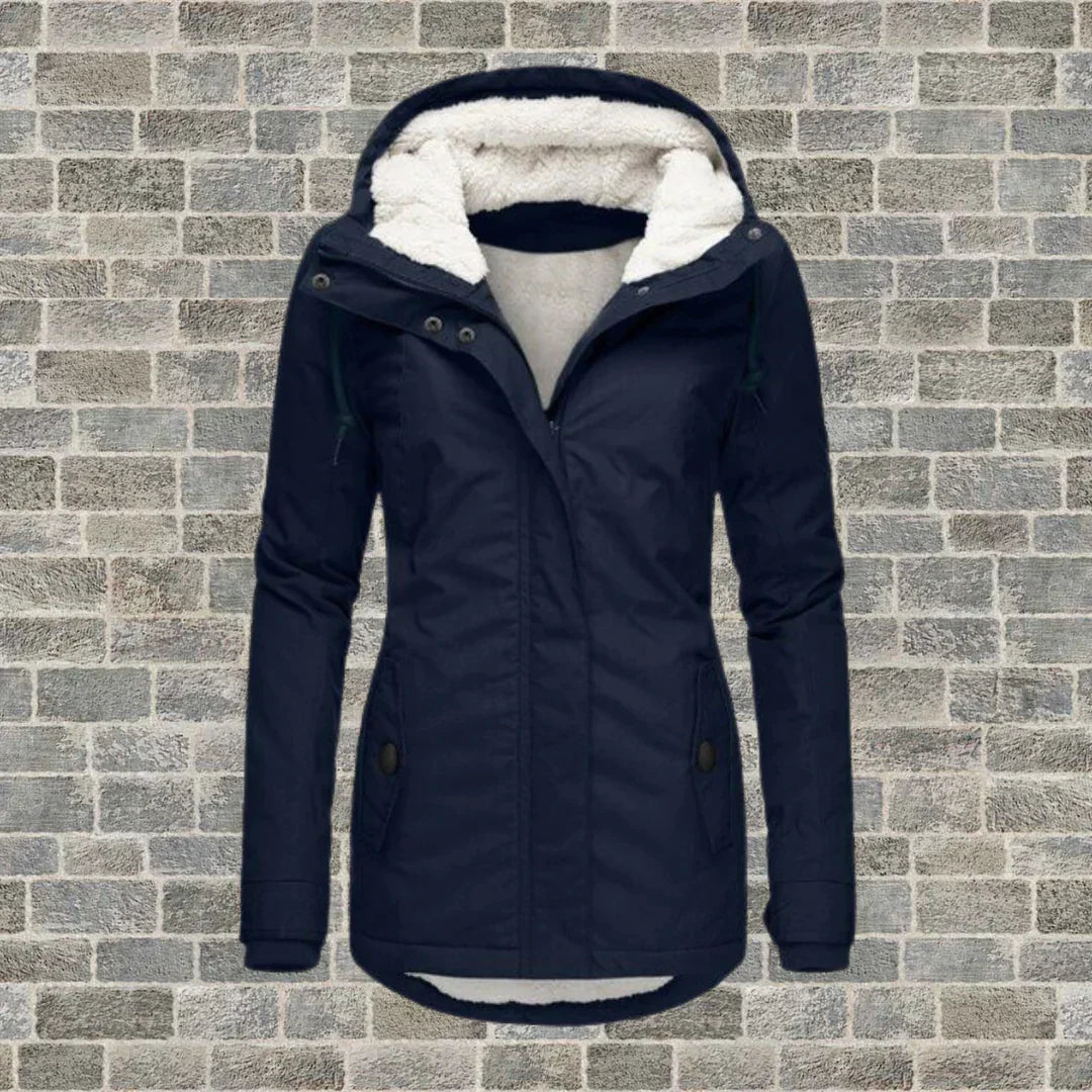 Mara | Chaqueta con cremallera y capucha afelpada de diseño