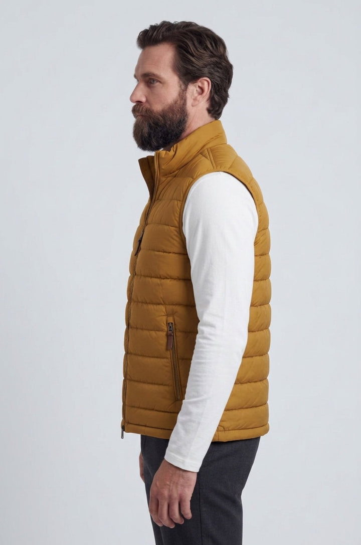 Gewatteerde bodywarmer voor heren | Kurkumageel en regular fit voor elke dag