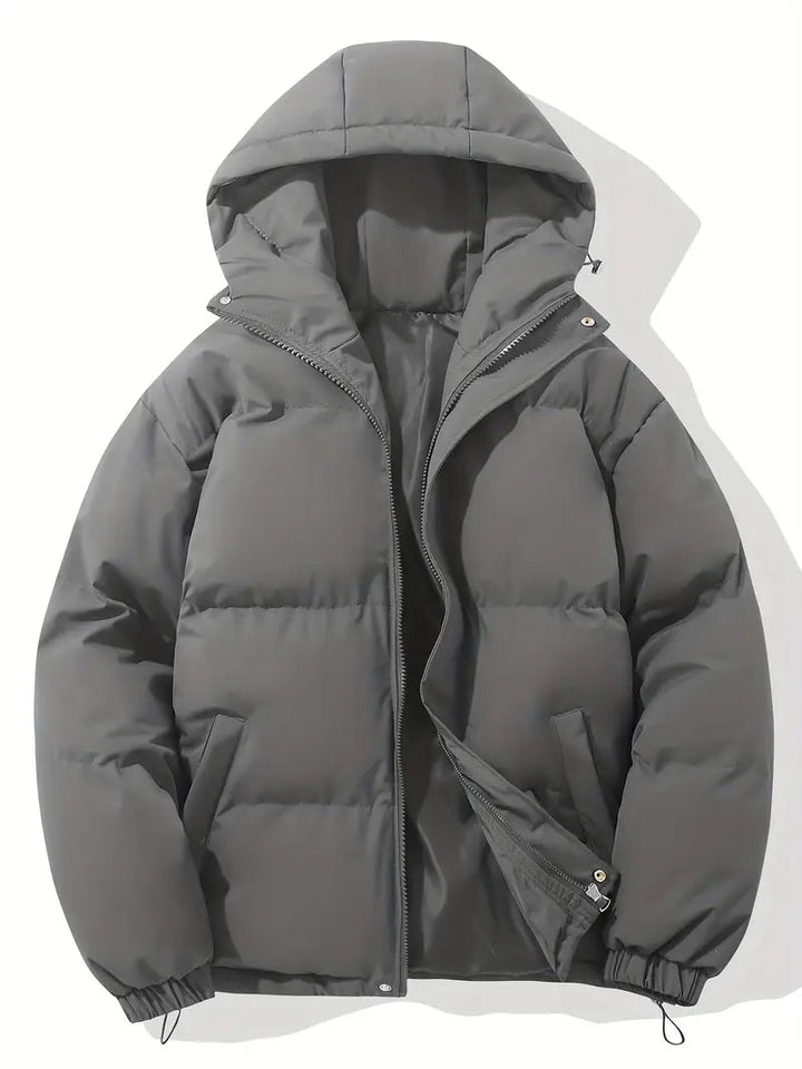 Kian | Daunenjacke mit Kapuze und breiten Steppnähten