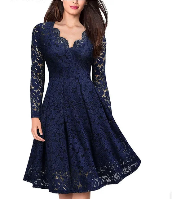 V-neck lace dress - Lara