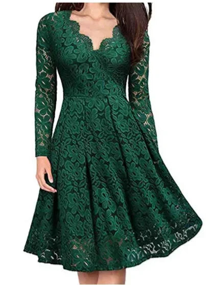 V-neck lace dress - Lara