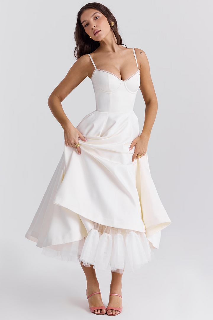 Abito Blu Elegante con Dettagli Glamour