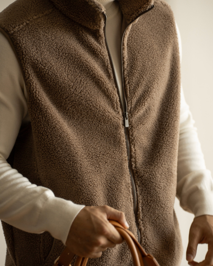 Ανδρικό γιλέκο από sherpa fleece με φερμουάρ | Απαλή ζεστασιά και ευέλικτο στυλ για τις ενδιάμεσες εποχές