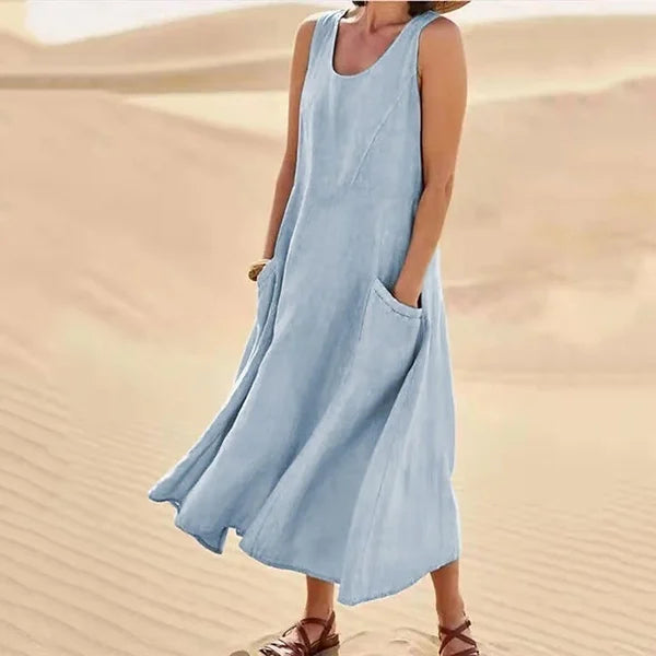 Sleeveless Scoop Neck Midi Dress with Pockets