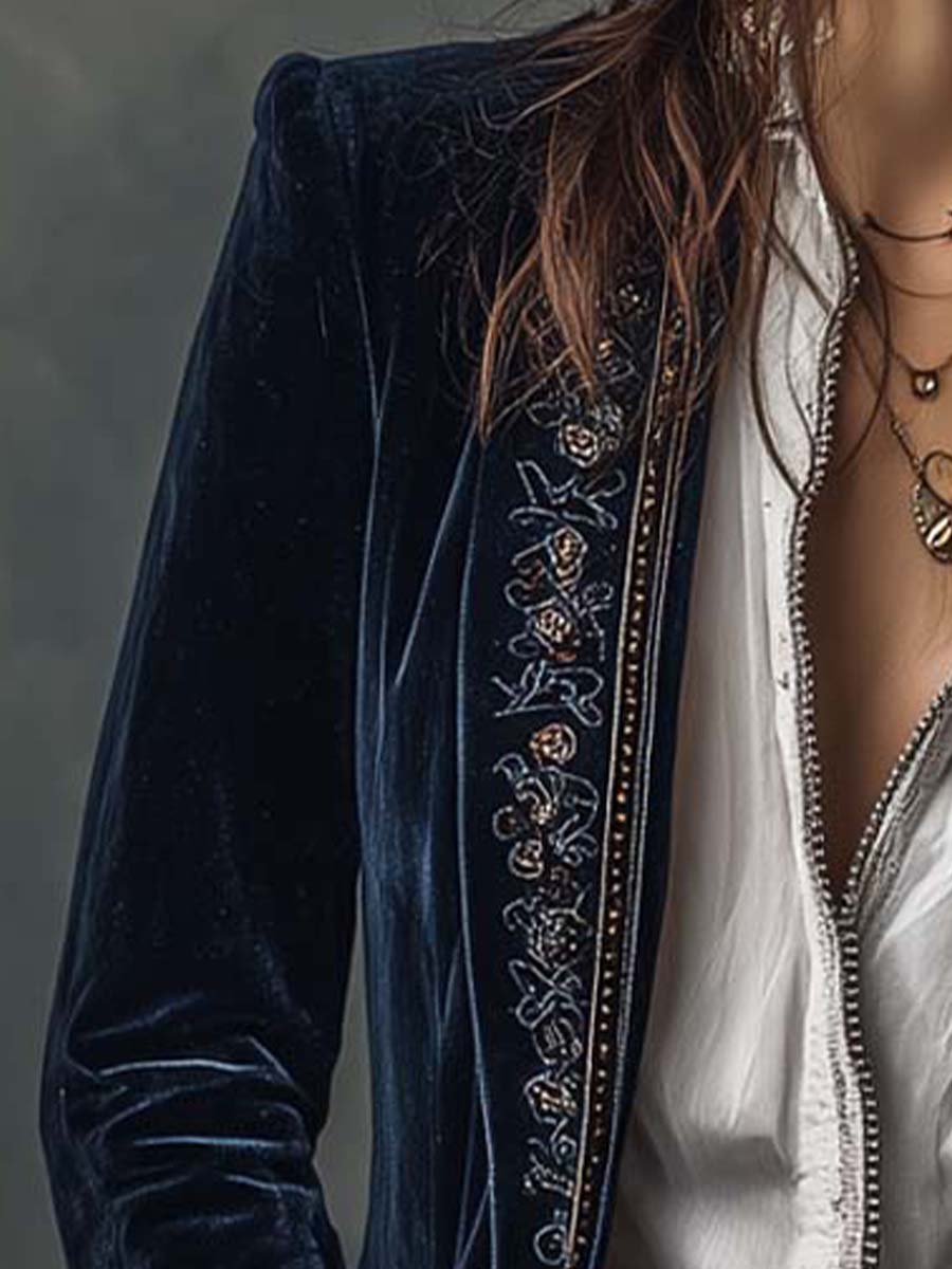 Nathalie | Chaqueta larga de terciopelo con bordes estampados