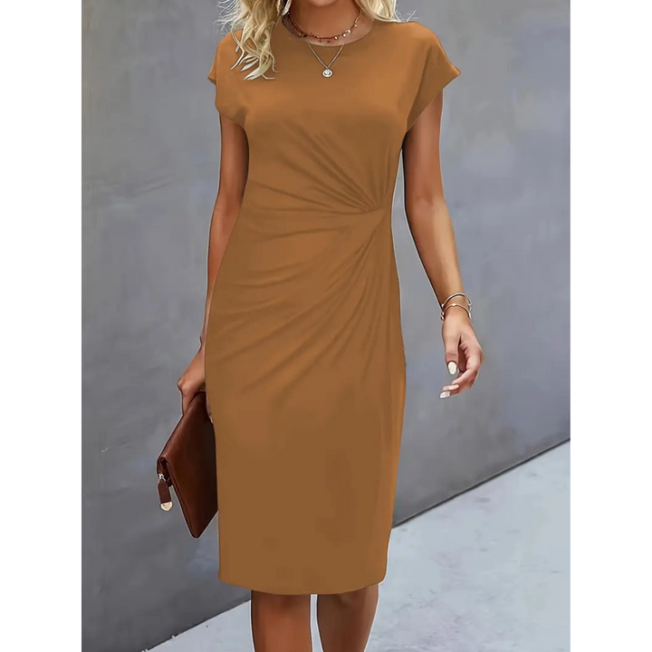 Short Sleeve Ruched Midi Dress