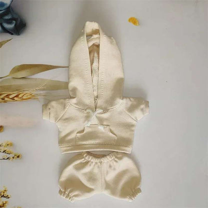 手作りの快適なフーディーとジョガーのラブブ用衣装