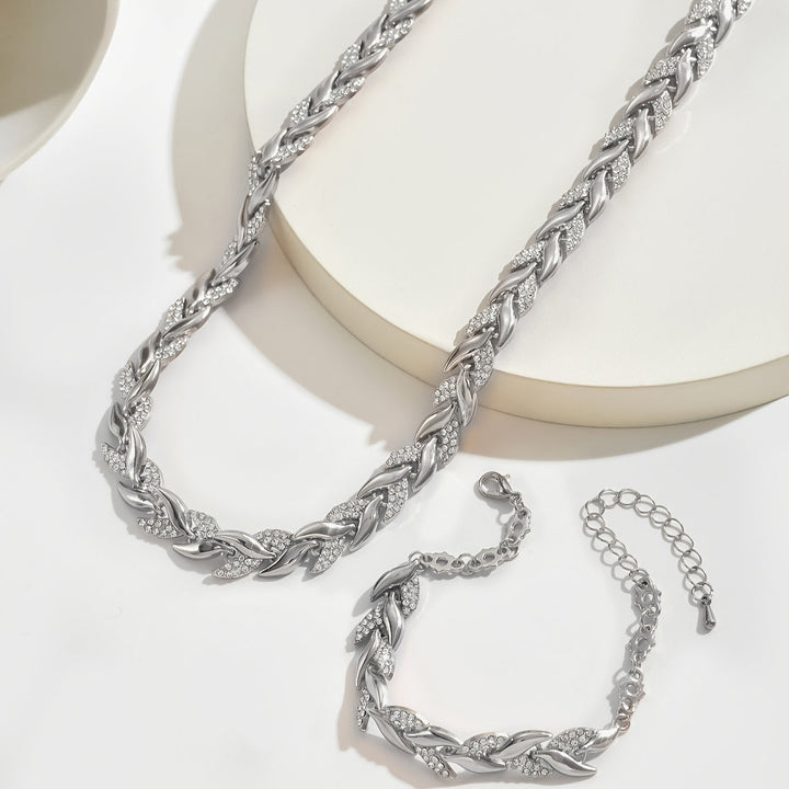 Claudine™ | Handmade fishtail pendant