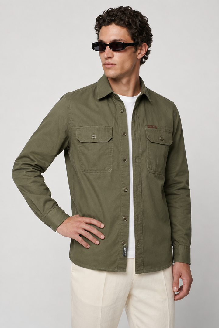 Camicia overshirt da uomo verde oliva | Vestibilità regular e stile casual