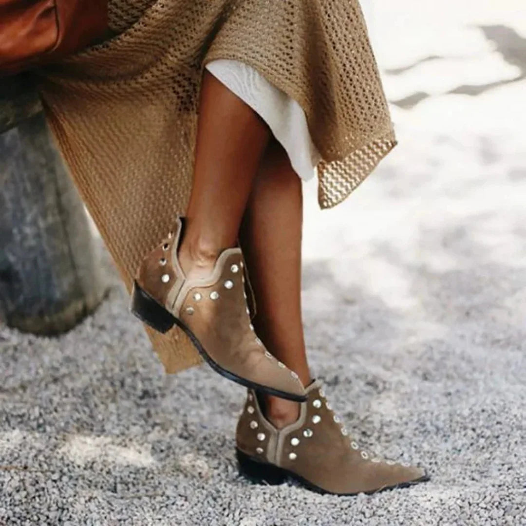 Botines de Serraje/Piel Mujer – Estilo Boho Chic con Tachuelas | Cómodos y Versátiles