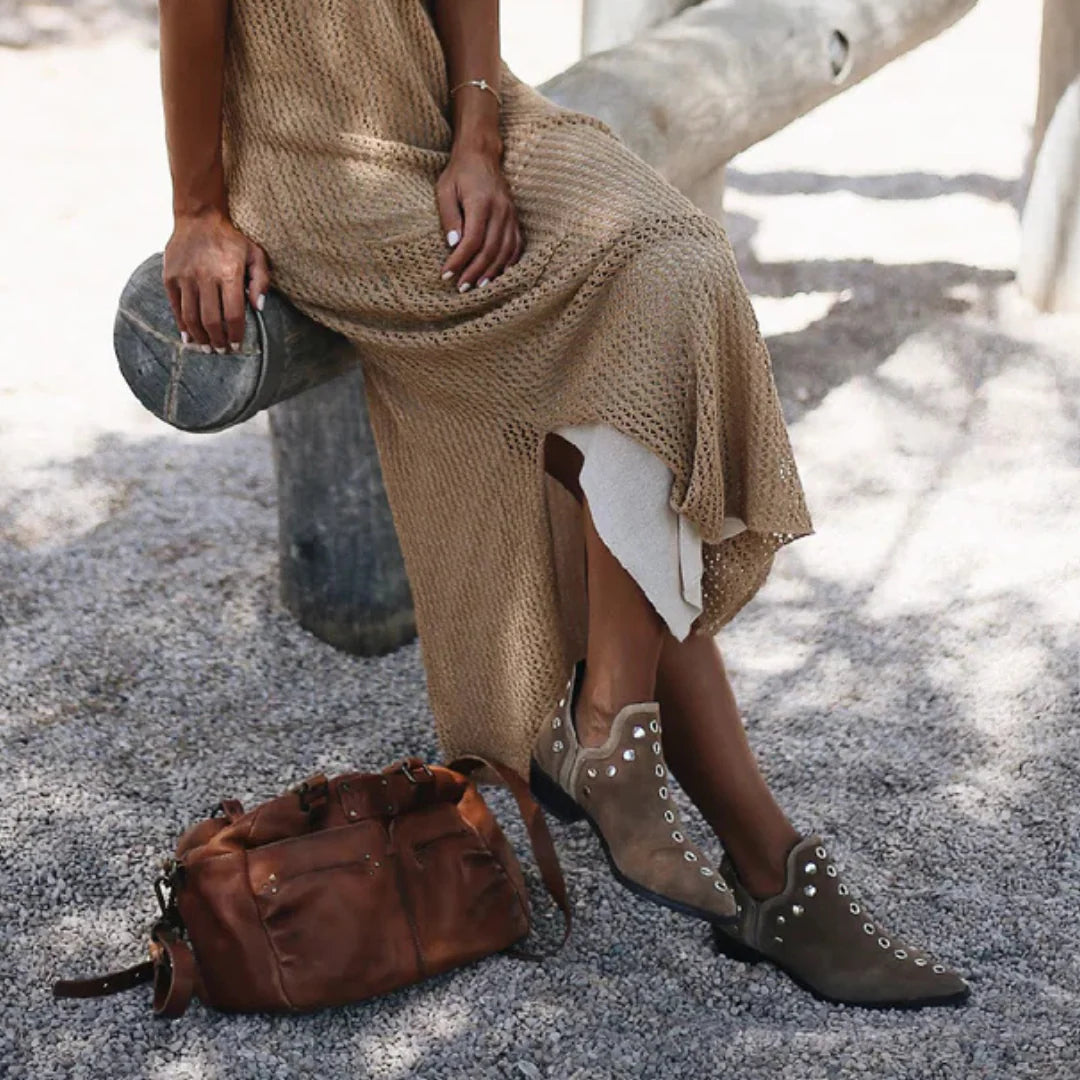 Botines de Serraje/Piel Mujer – Estilo Boho Chic con Tachuelas | Cómodos y Versátiles