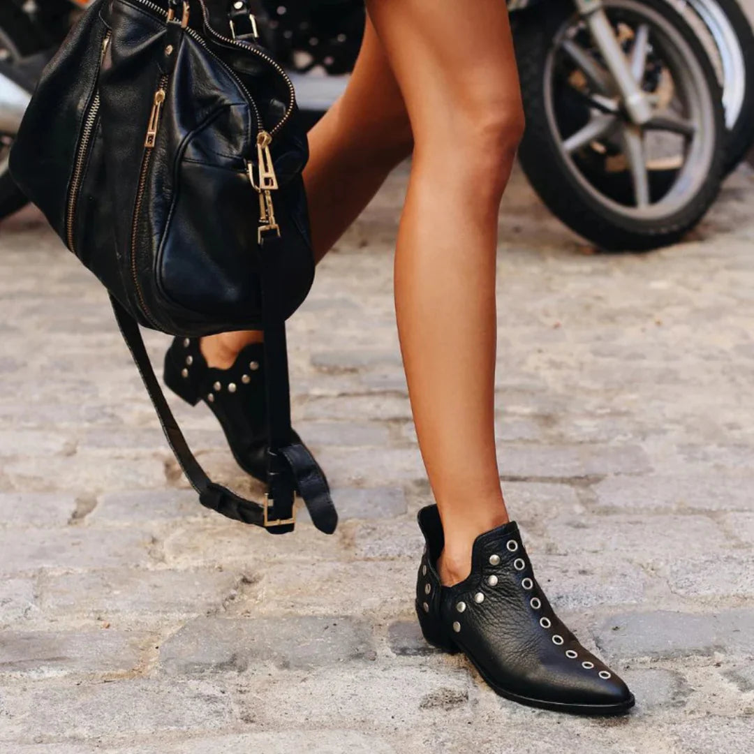 Botines de Serraje/Piel Mujer – Estilo Boho Chic con Tachuelas | Cómodos y Versátiles