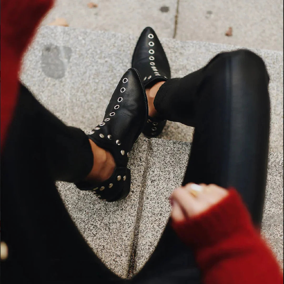Botines de Serraje/Piel Mujer – Estilo Boho Chic con Tachuelas | Cómodos y Versátiles