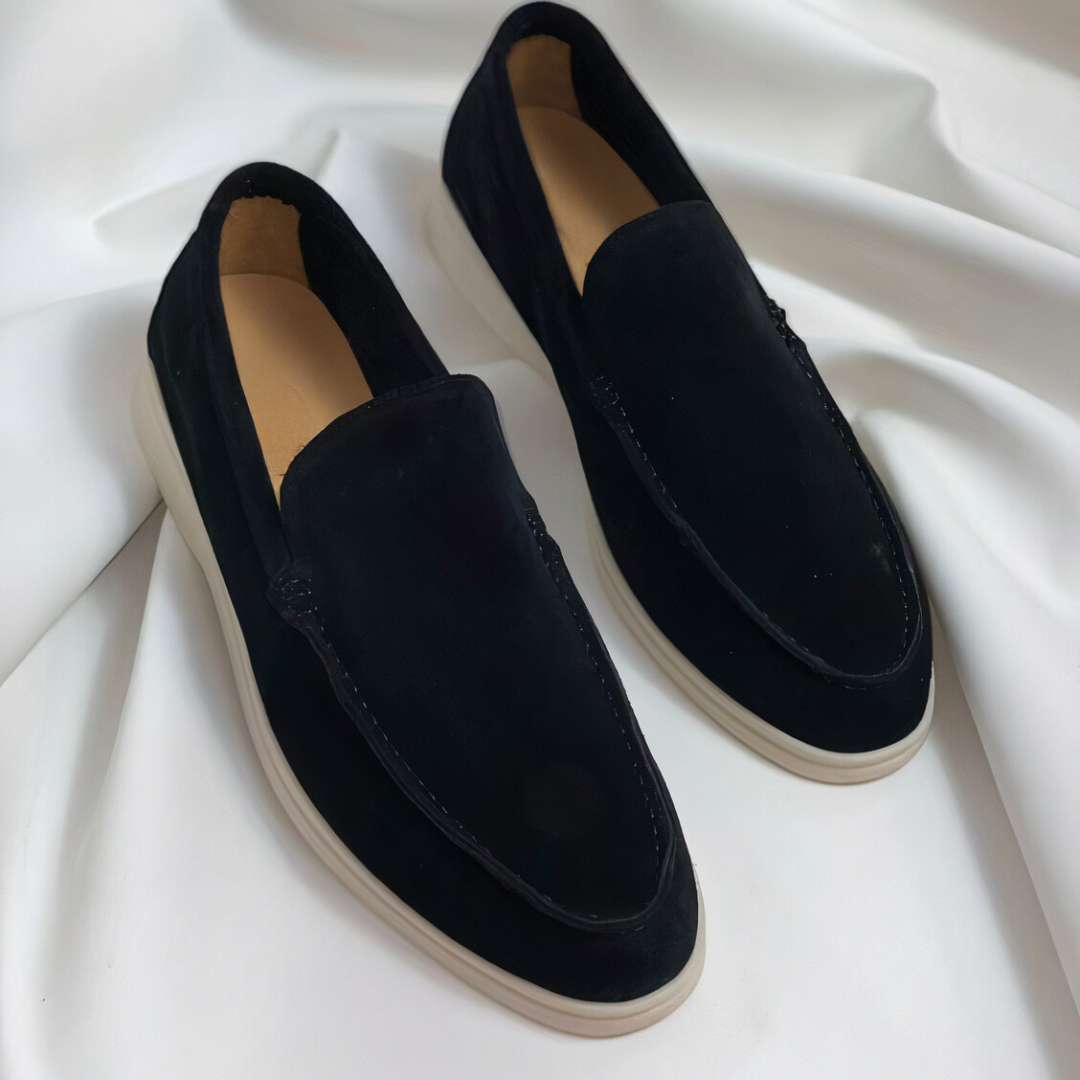 Loafer uomo slip-on con suola bianca