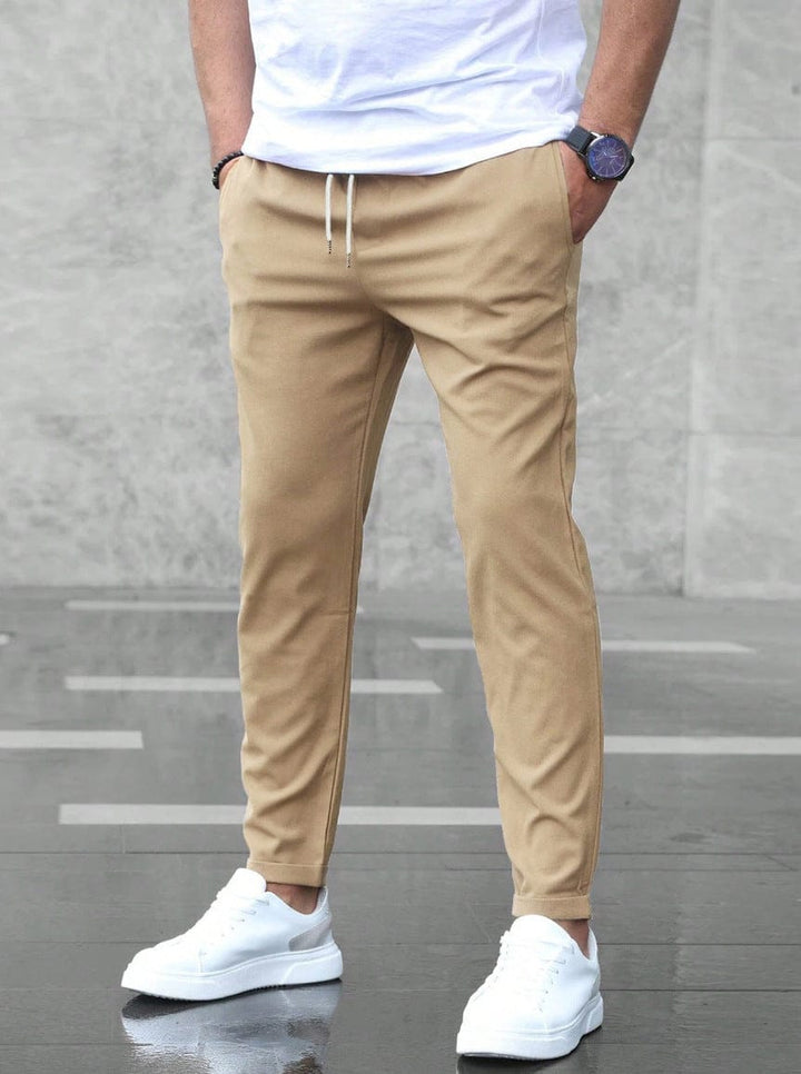 Pantaloni affusolati con coulisse da uomo