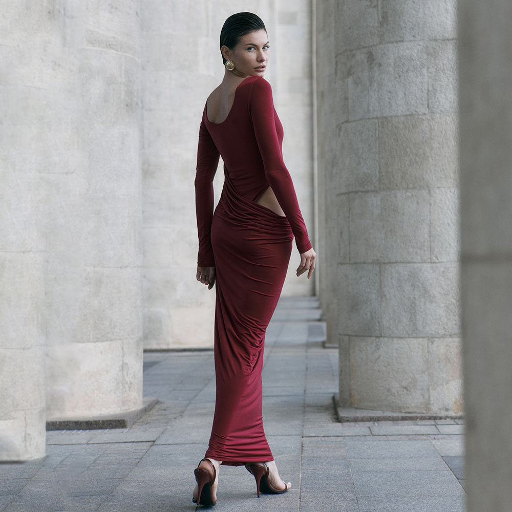 Maxikleid mit langen Ärmeln und Drapierung
