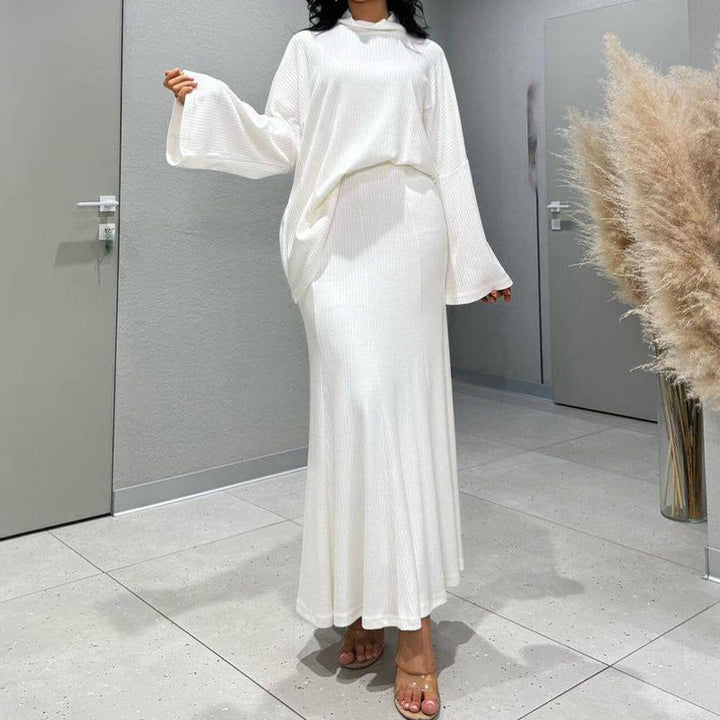 Ribbed Maxi Dress with Turtleneck and Wide Sleeves