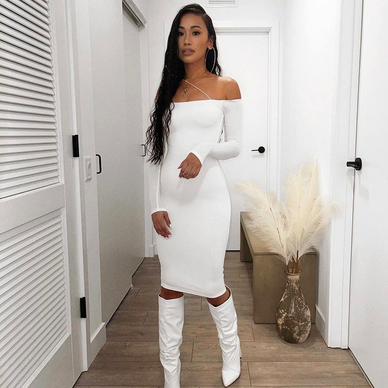 Vestido midi con hombros descubiertos y mangas largas