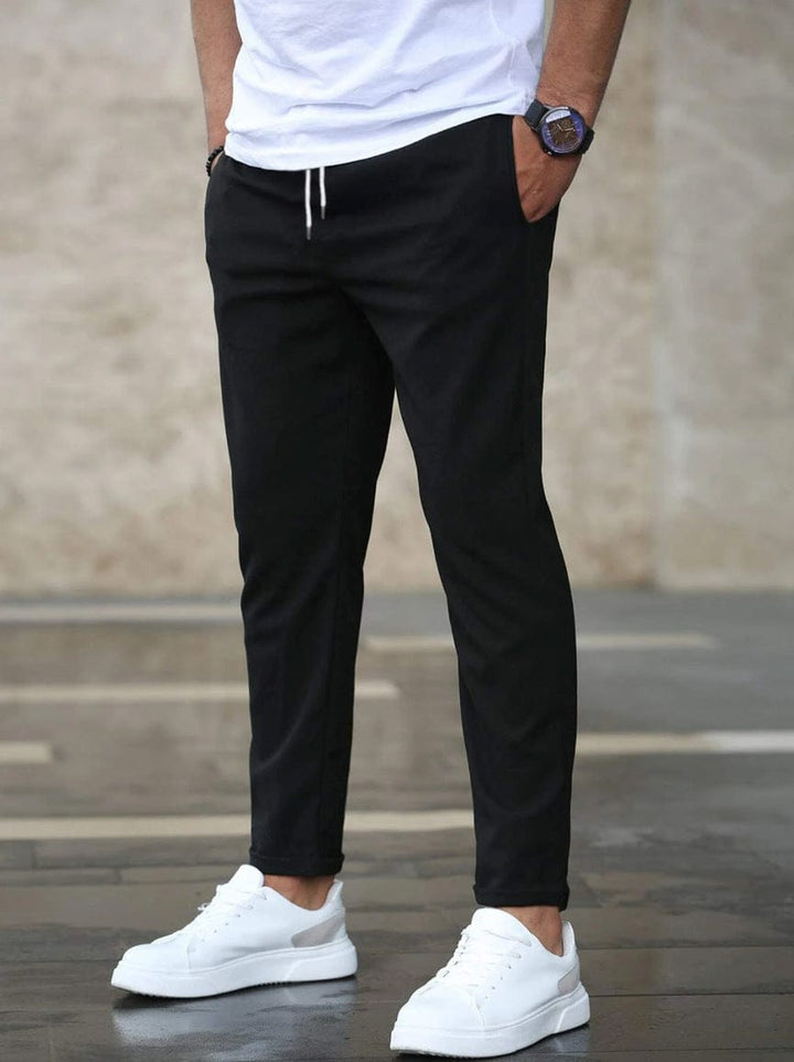 Pantaloni affusolati con coulisse da uomo