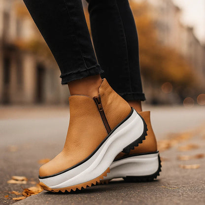 Stivaletti platform alla caviglia