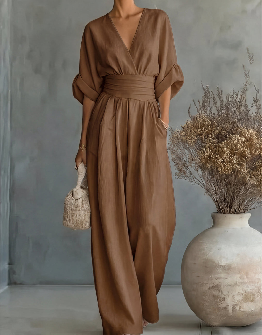 Tuta Elegante con Collo Crociato