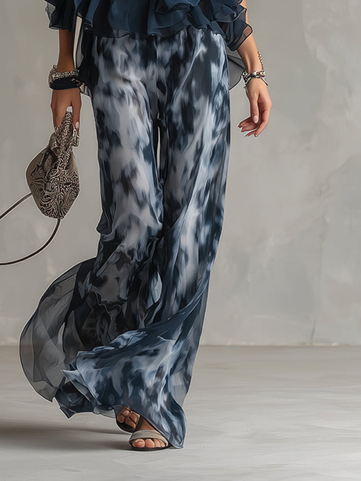 Ludovica - elegant in chiffon with high neck top and wide printed trousers