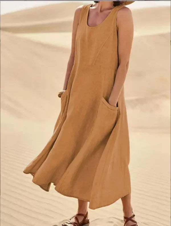 Sleeveless Scoop Neck Midi Dress with Pockets