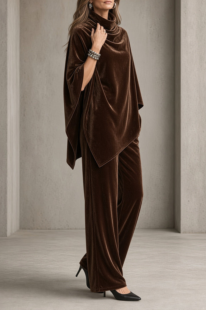 Monica | Ensemble poncho drapé à l’aspect velours et pantalon