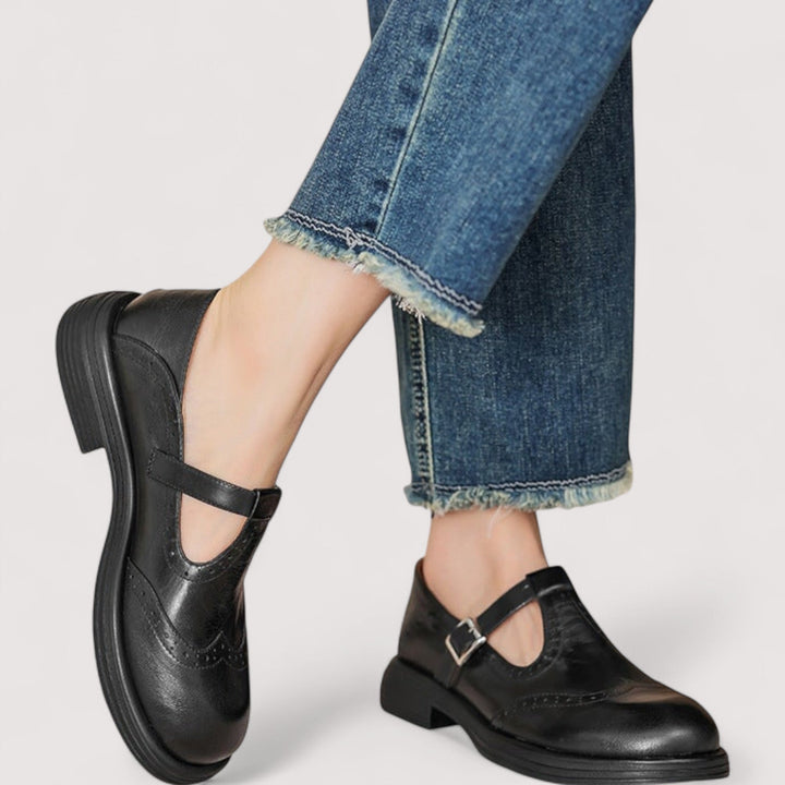 Émeline | Chaussures Mary Jane à détails brogue
