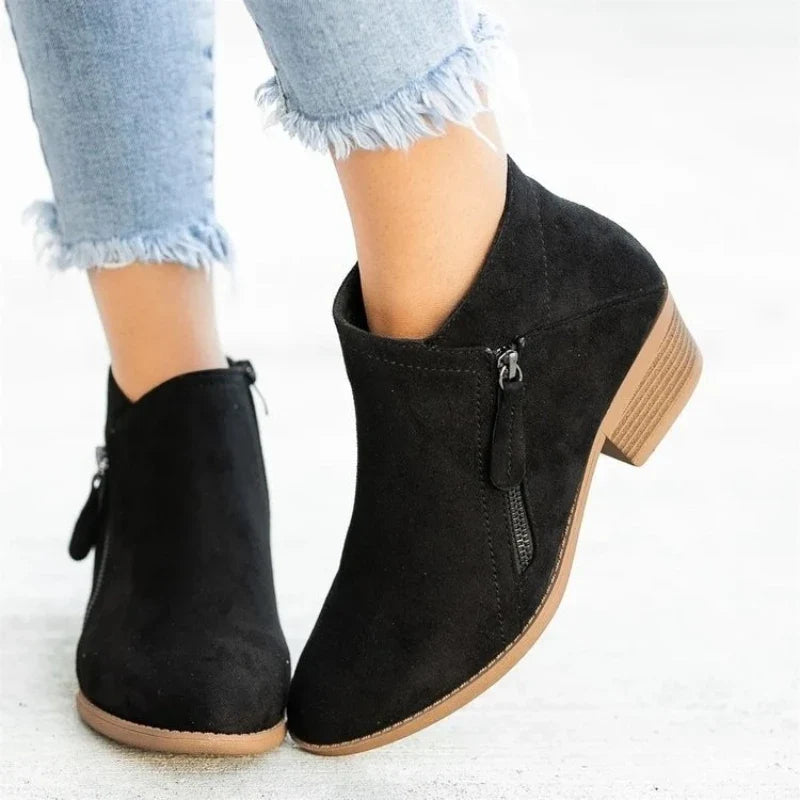 Charlotte | Stiefeletten in Wildlederoptik mit seitlichem Reißverschluss