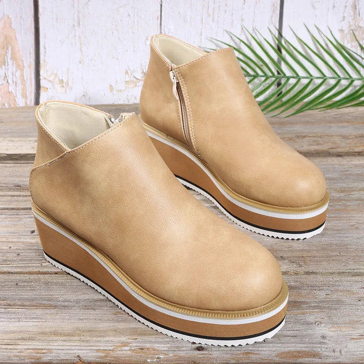 Céleste | Botines de cuña con suela en contraste