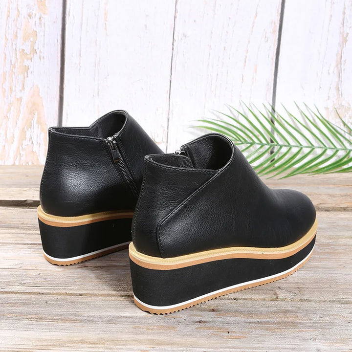 Céleste | Botines de cuña con suela en contraste