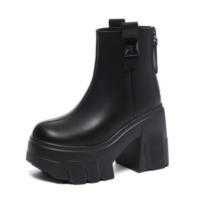 Sophie | Plateau-Stiefel mit Blockabsatz und hinterem Reißverschluss