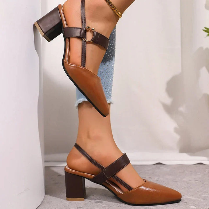 Évelyne | Slingback con tacco largo e cinturino con anello