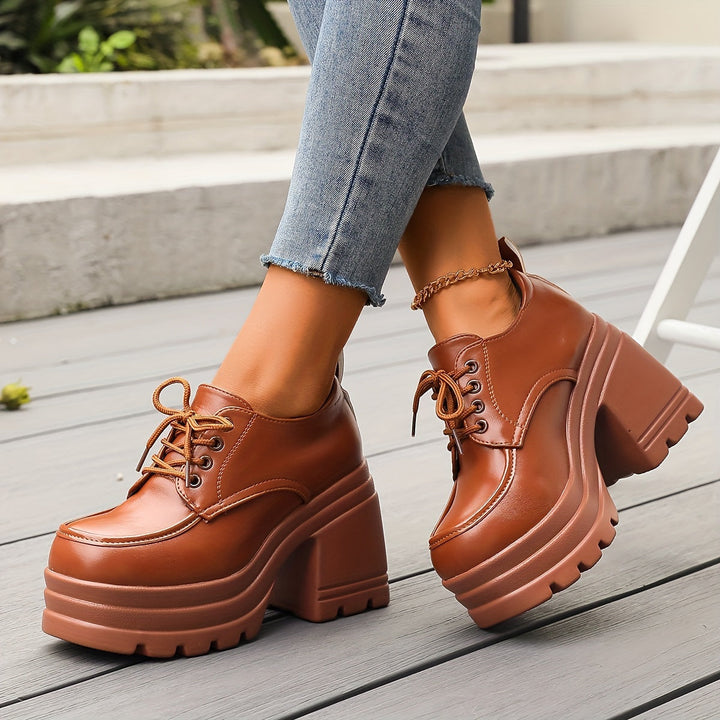 Valentine | Scarpe stringate con plateau e suola spessa