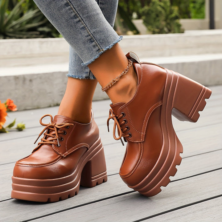 Valentine | Scarpe stringate con plateau e suola spessa
