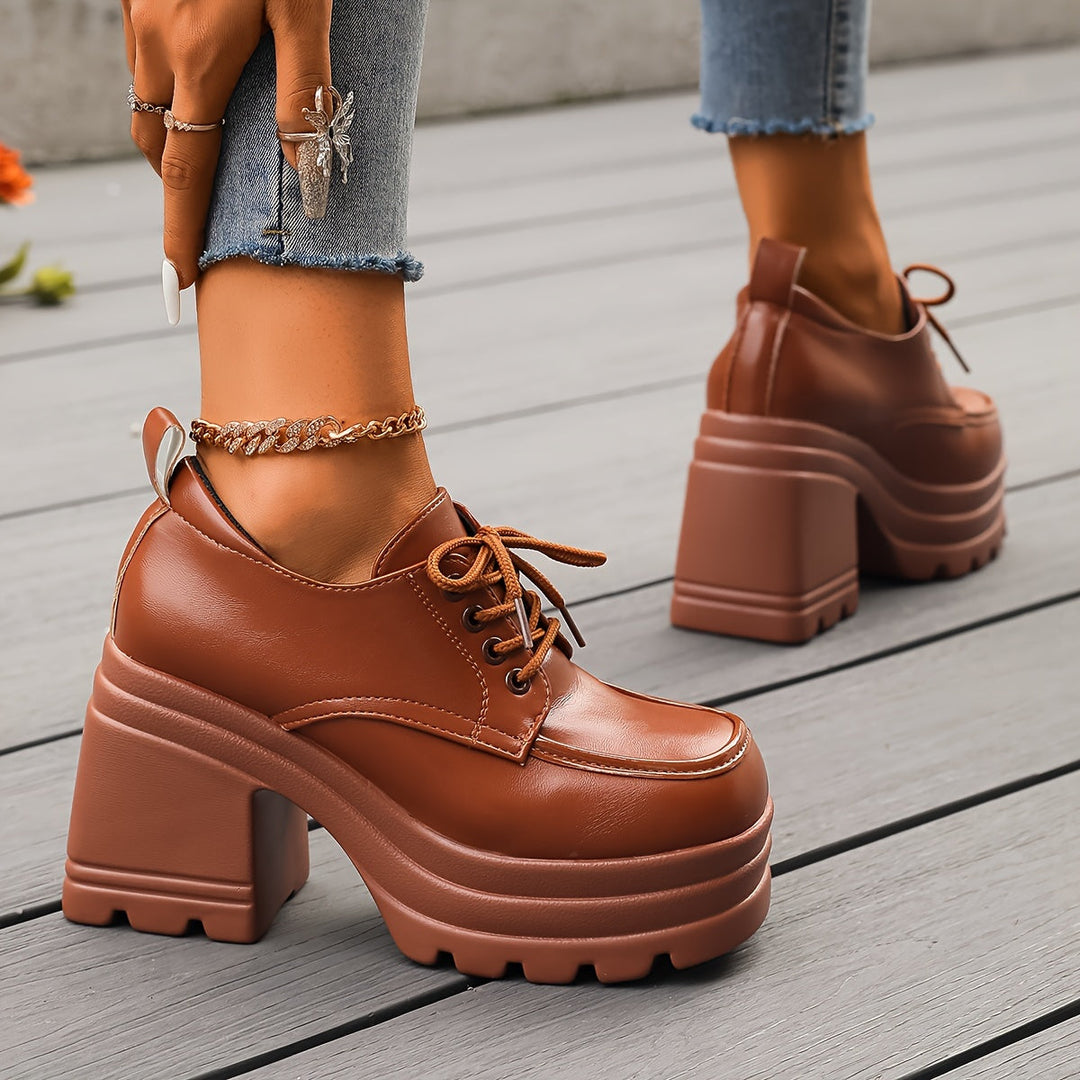 Valentine | Scarpe stringate con plateau e suola spessa