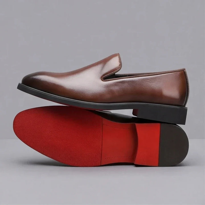 Lucien | Mocassins à enfiler à semelle rouge