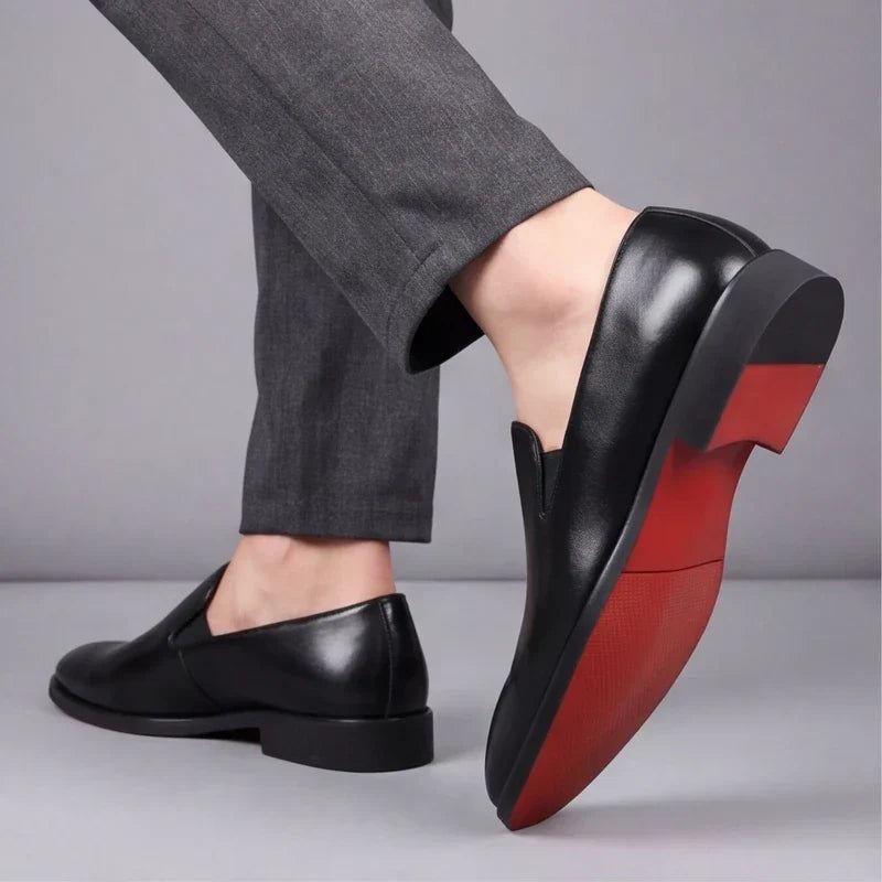 Lucien | Mocassins à enfiler à semelle rouge